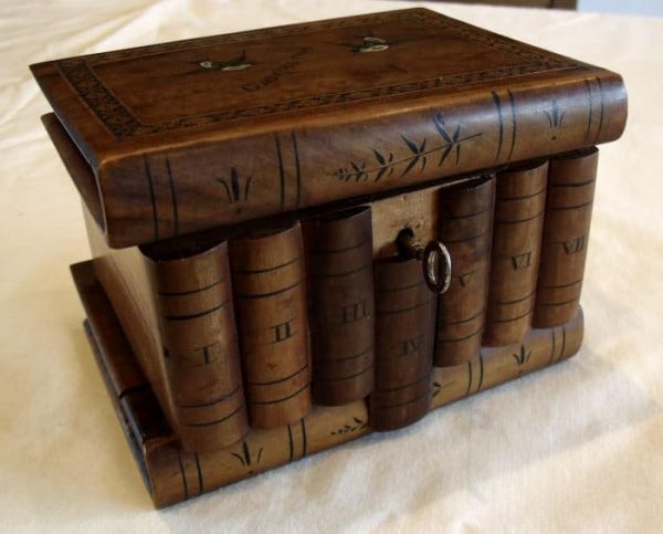 Victorian Sorrento Puzzle Box