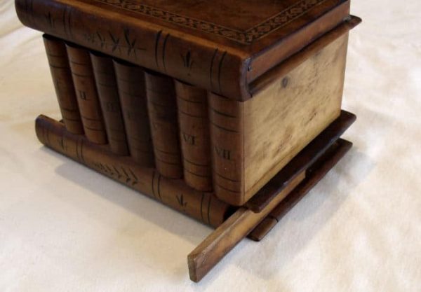 Victorian Sorrento Puzzle Box
