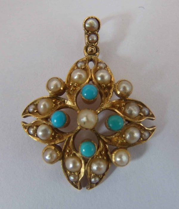 18ct Gold Turquoise & Seed Pearl Pendant